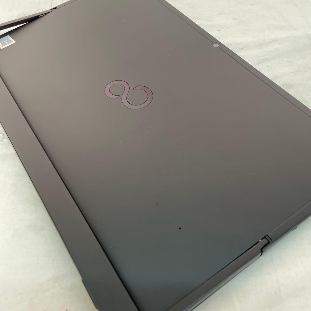 ARROWS Tab R727/R i7-7600U 128GB メモリー8#2