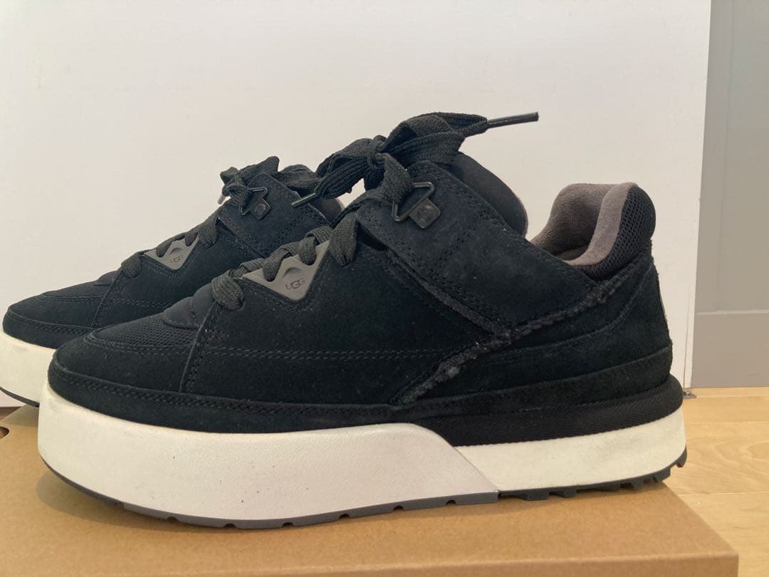 【未使用】UGG GOLDENCUSH / アグ ゴールデンクッシュ