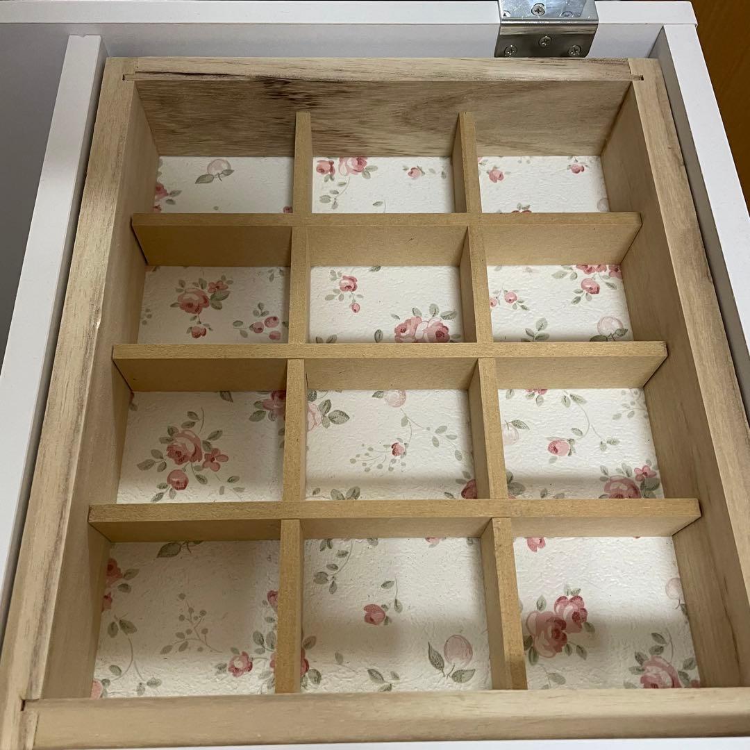 ドレッサーワゴン