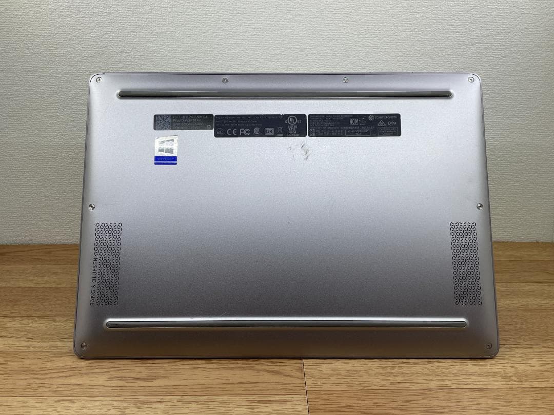 AB：EliteBook Folio Win11 m3 SSD Office