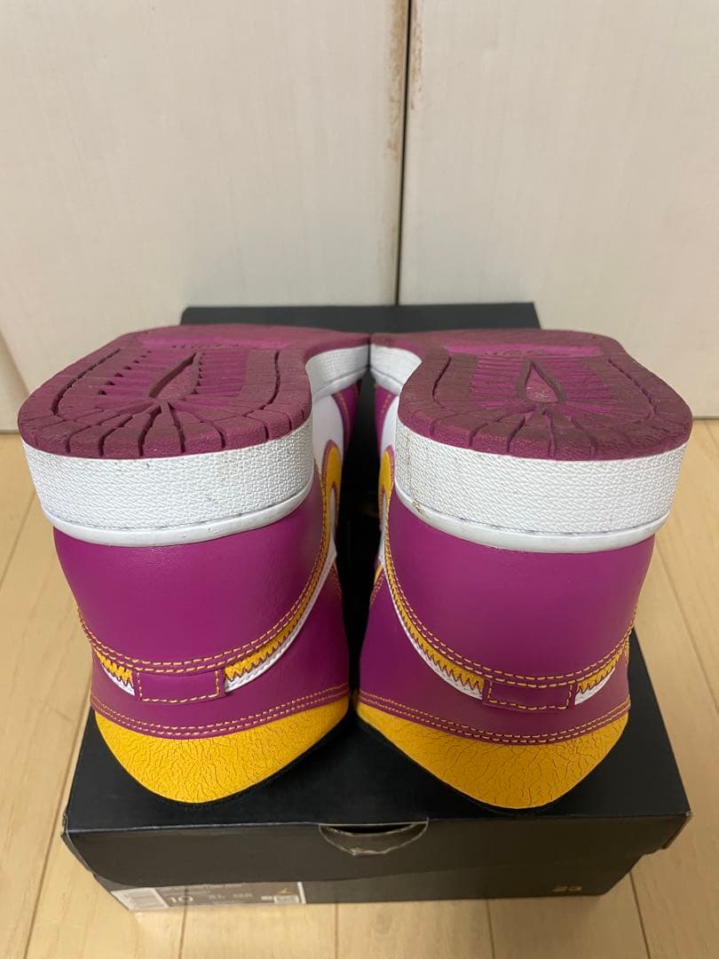 NIKE AIR JORDAN1 MID ナイキ　エアジョーダン1 死者の日