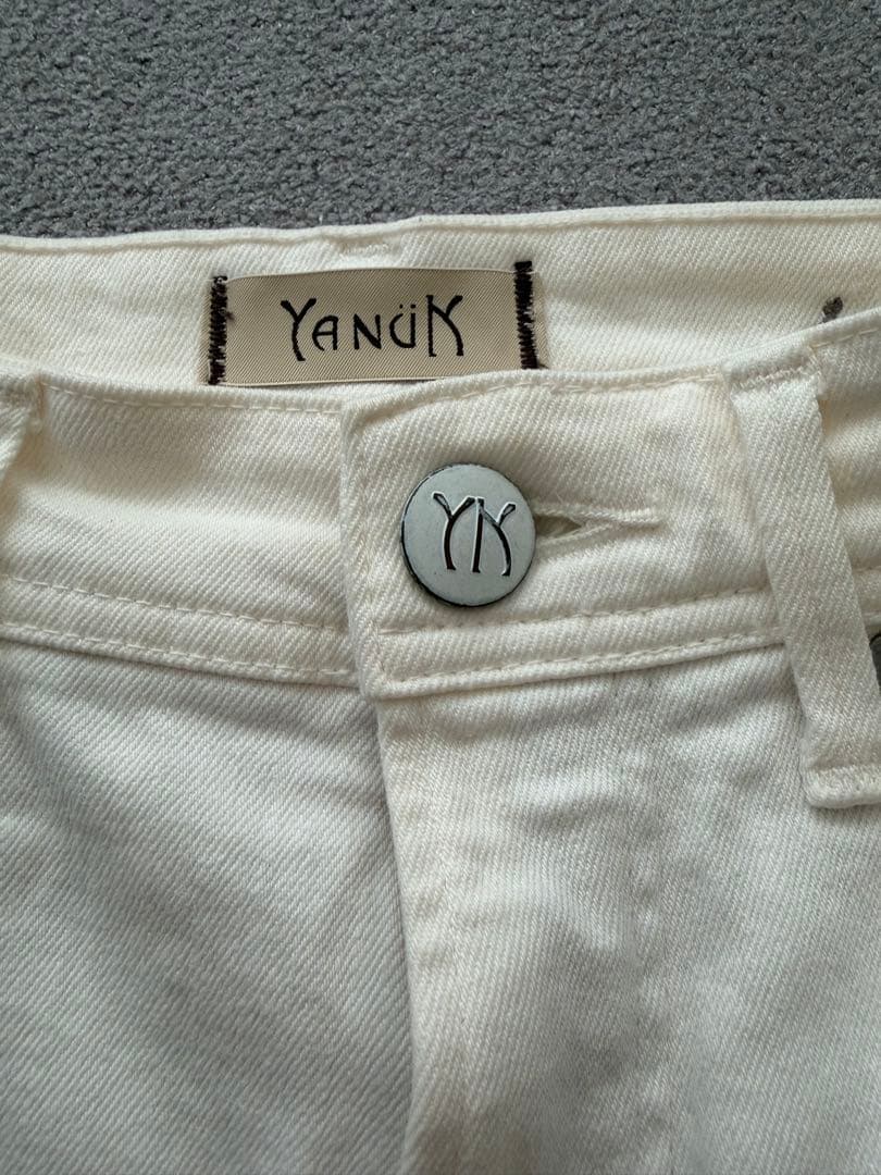 YANUK/ヤヌーク 別注 LEA ストレートホワイトデニム　23