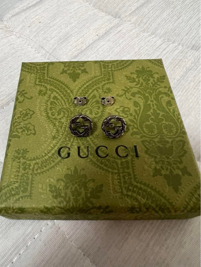 【超美品】GUCCI グッチインターロッキングGピアス シルバー925