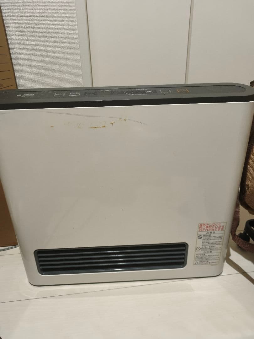 ガスファンヒーター ホワイト ノーリツ 暖房能力 木造11畳 コンクリート15畳