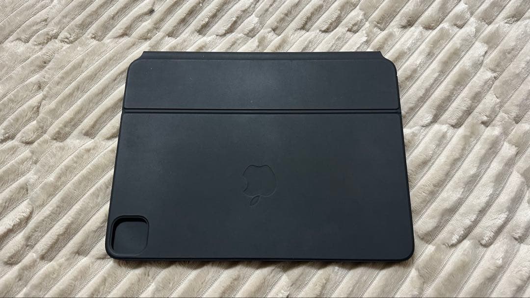 iPad Pro 第2世代　11インチ　MagicKeyboard付　256GB