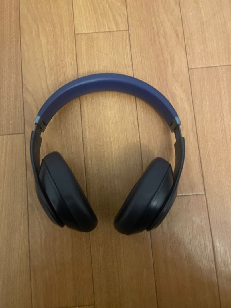 Beats Studio Pro ワイヤレスヘッドホン　ネイビー