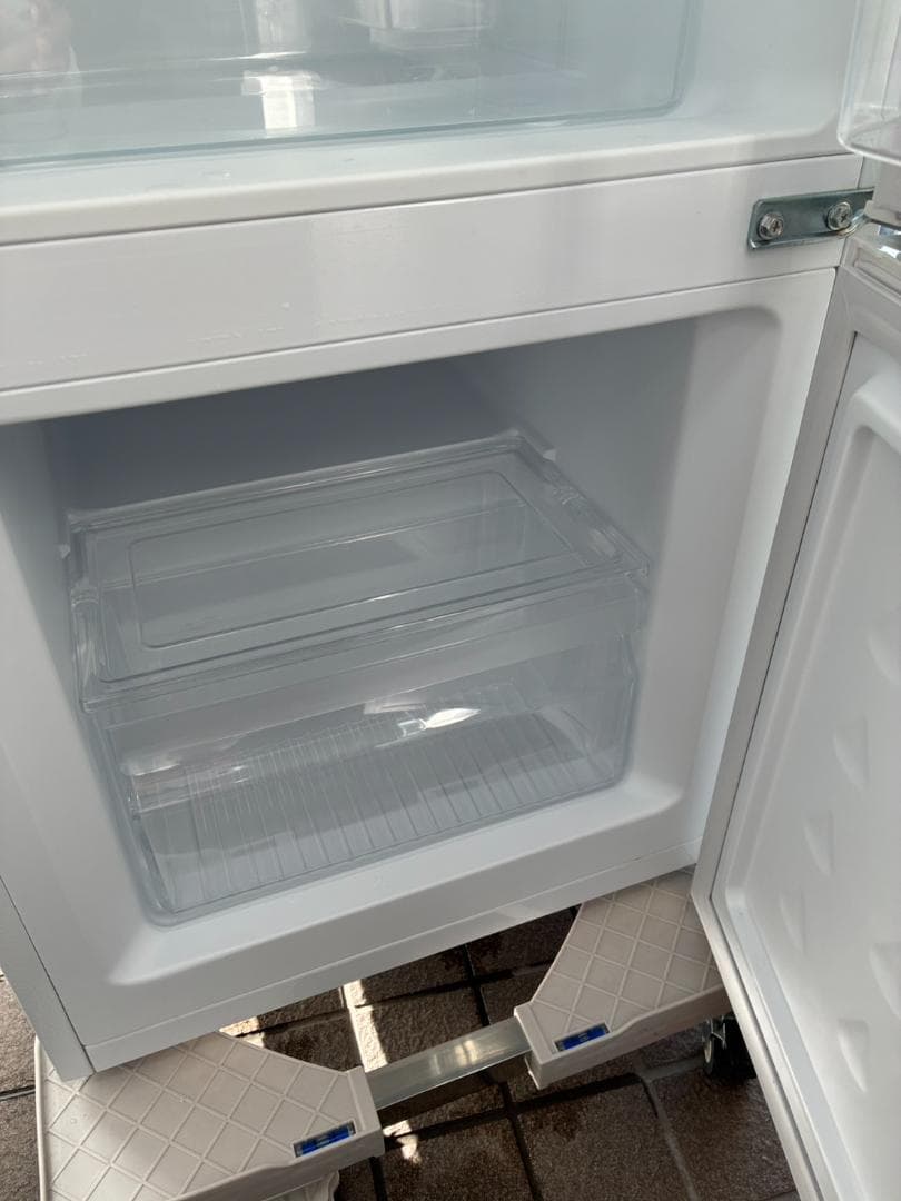 【動作確認済・送料込】冷蔵庫　MAXZEN　JR117ML01WH　2023年製