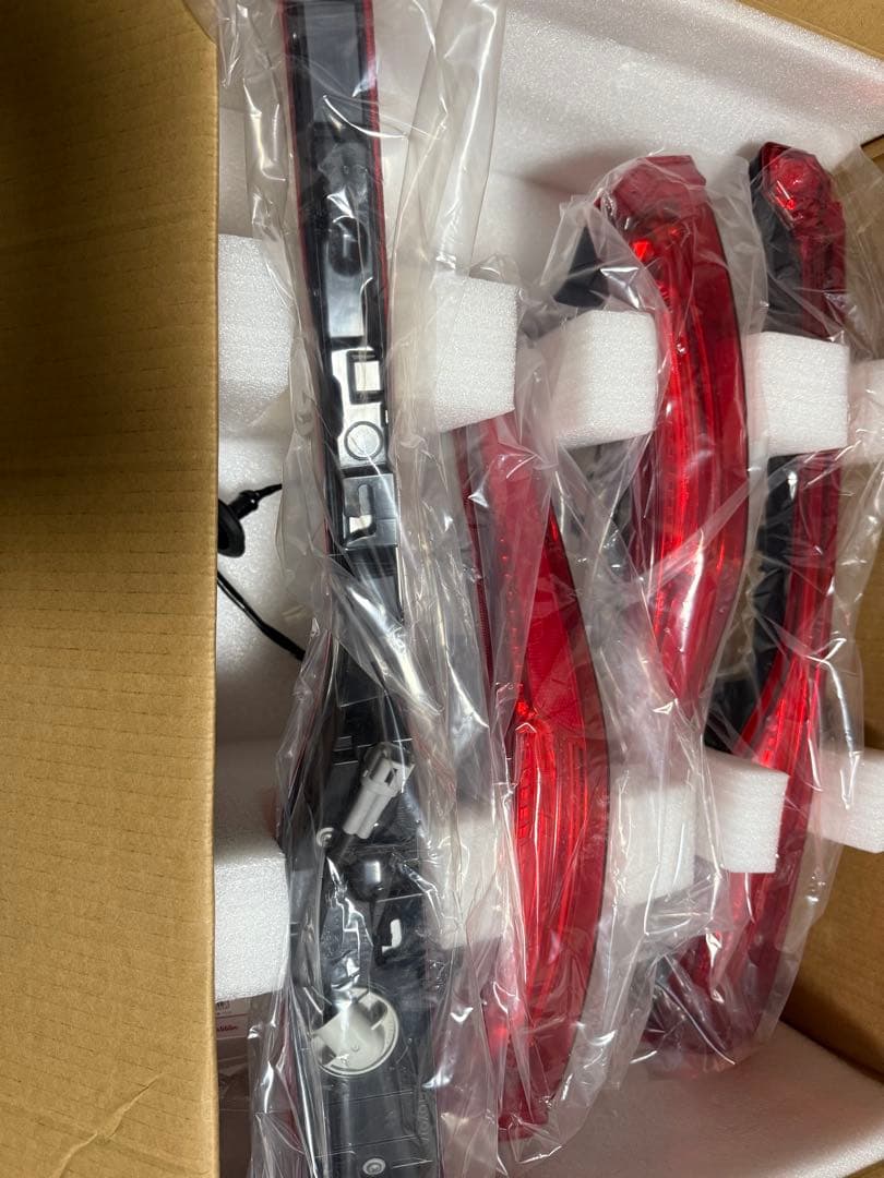 80ハリアー　純正テールランプ　4つ　ウィンカー