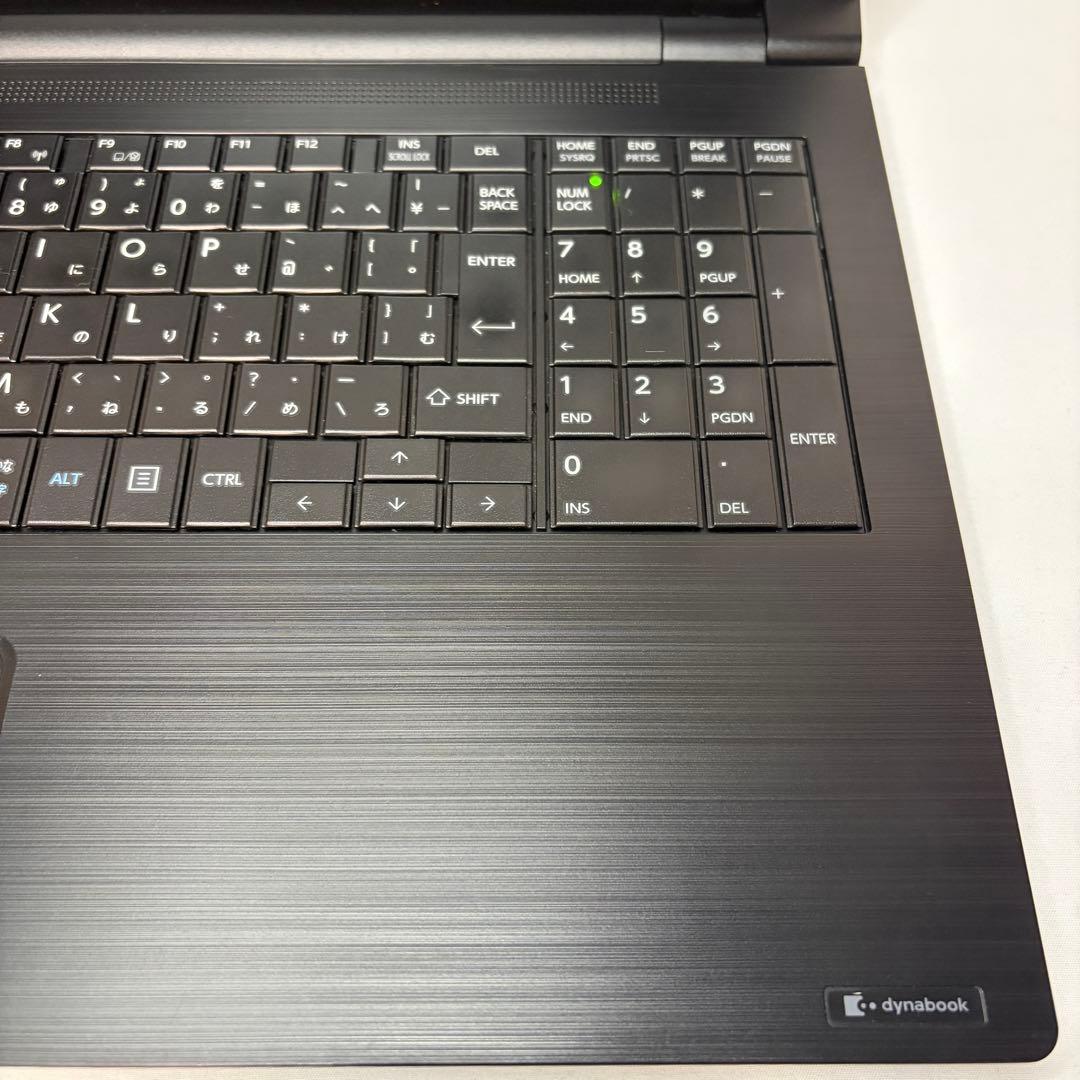 準美品 dynabook B65 11世代 i7 16GB 15.6型 フルHD