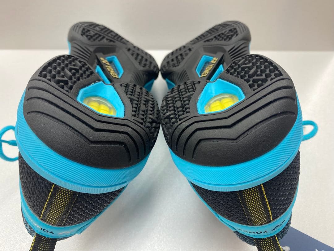 ◎超希少◎新品未使用◎ヨネックス フュージョンレブ3 オムニクレー 27cm②