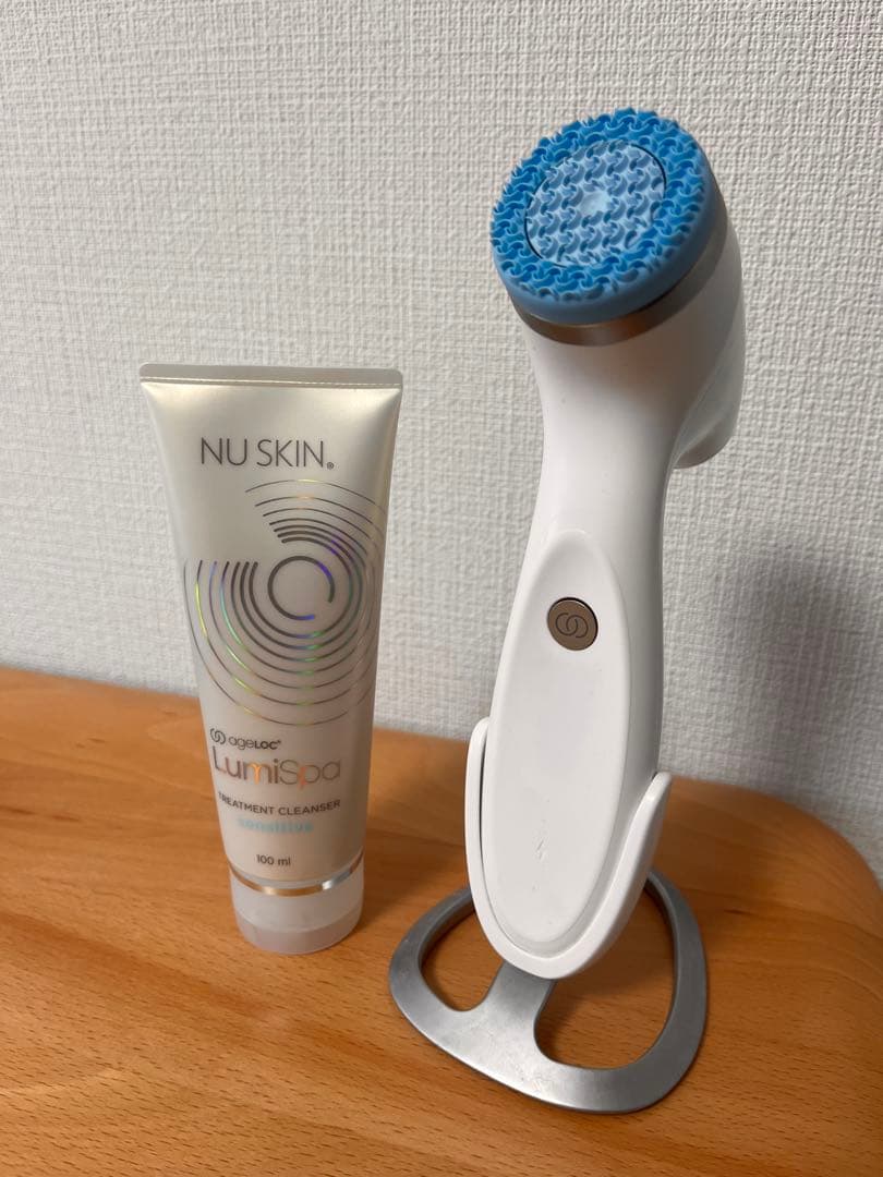 Nu skin ルミスパ（付属品あり）クレンザー付