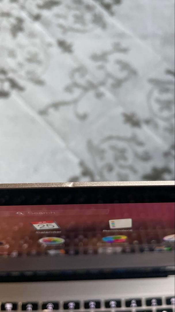 ジャンクMacBook 12インチ2015モデル500GB MacOS　本体と箱