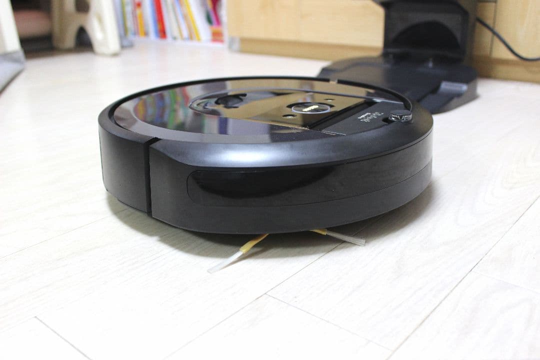 【美品】iRobot Roomba i7+