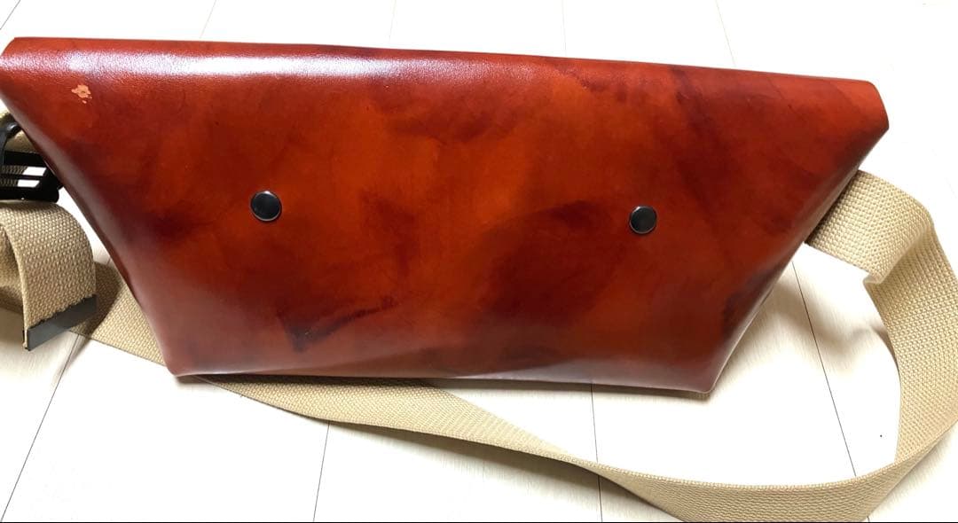 キ*ィ様 uni&co ユニアンドコー メッセンジャーバッグ