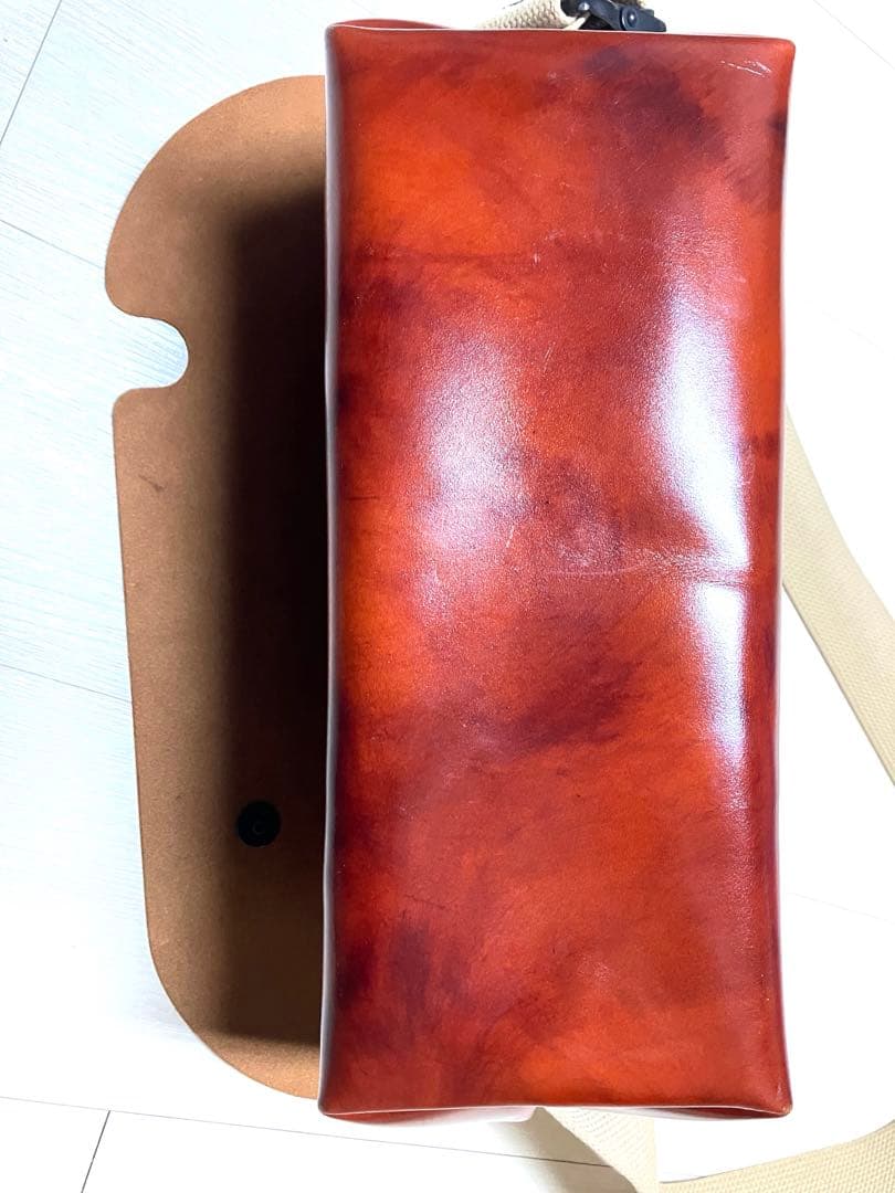 キ*ィ様 uni&co ユニアンドコー メッセンジャーバッグ