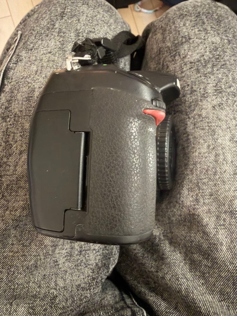 Nikon D300 デジタル一眼レフカメラ