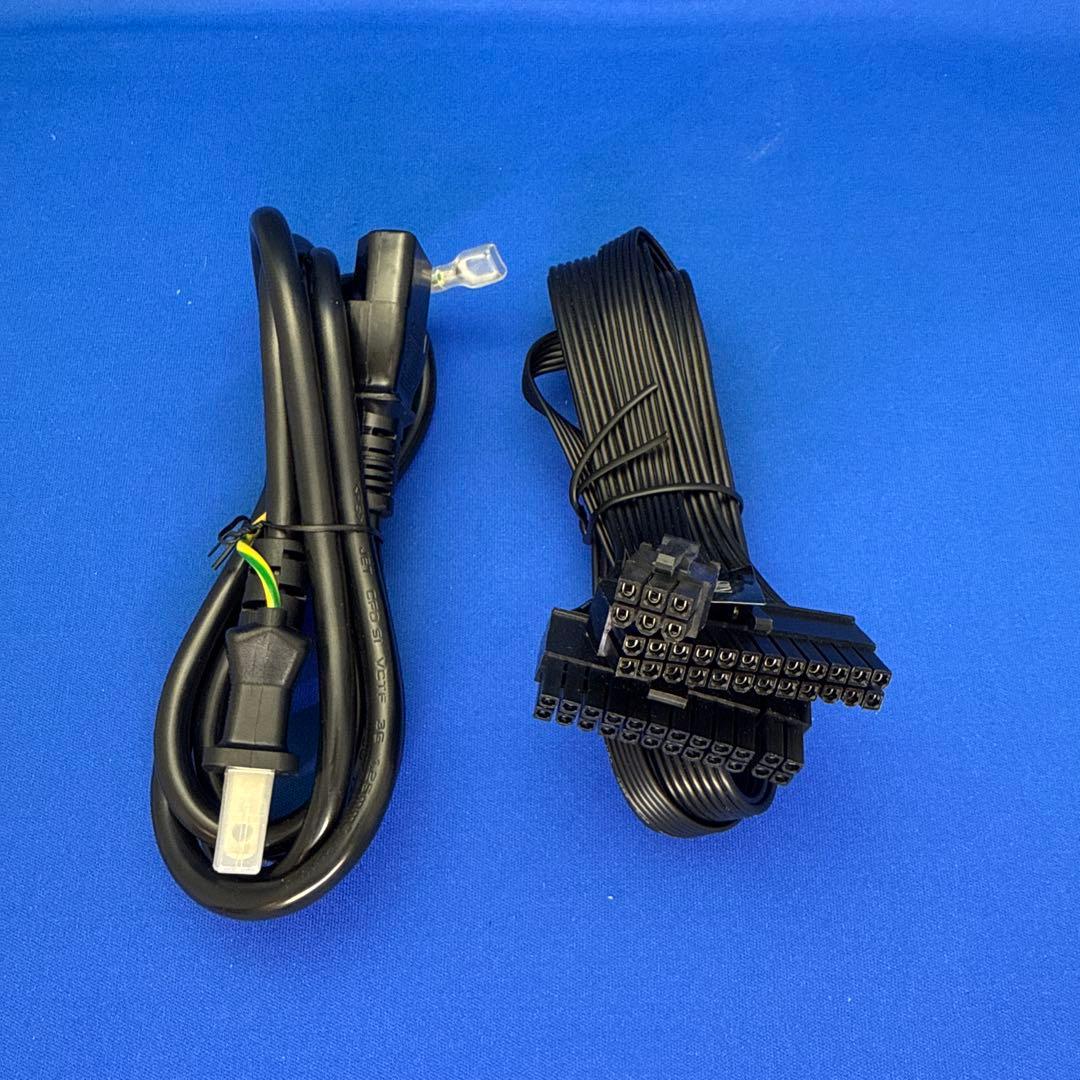 玄人志向　KRPW-GK750W/90+ 750W 電源ユニット