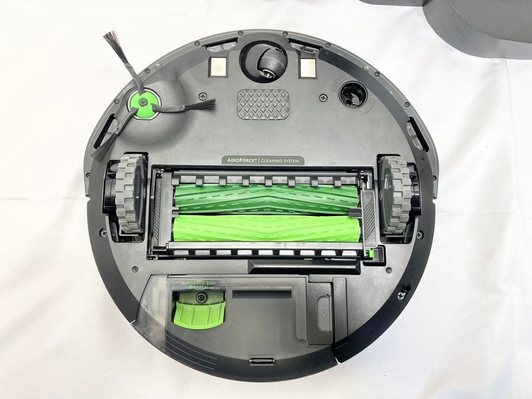 iRobot Roomba i3 ロボット掃除機　クリーンベース　ルンバ