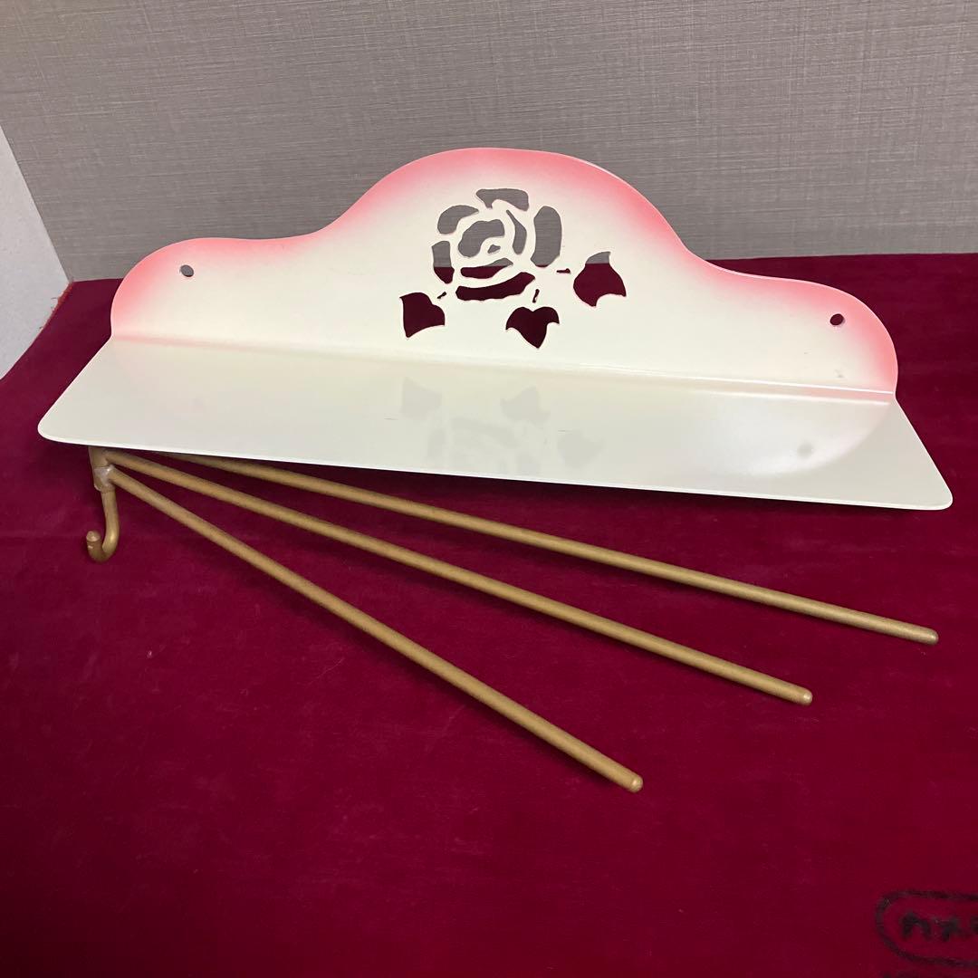 マニー　ローズ　薔薇　アイアン　キッチン　クロス　ふきん　掛け　ホルダー　棚