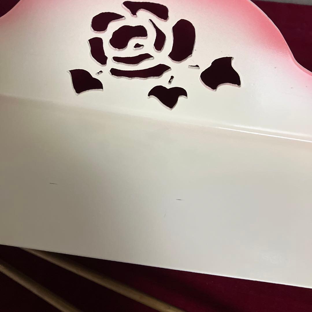 マニー　ローズ　薔薇　アイアン　キッチン　クロス　ふきん　掛け　ホルダー　棚