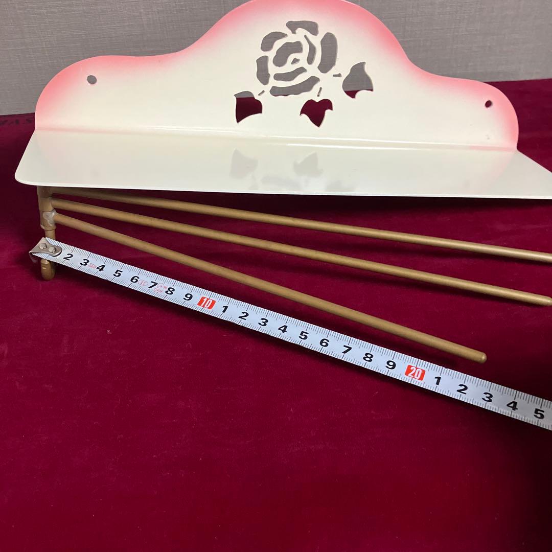 マニー　ローズ　薔薇　アイアン　キッチン　クロス　ふきん　掛け　ホルダー　棚