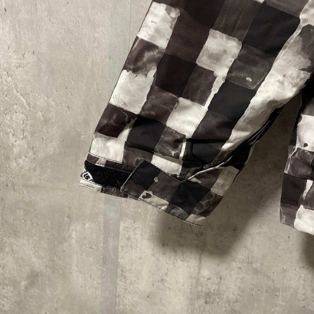 Burtonバートンスキーウェアスノーボードジャケットパーカーフード黒白チェック