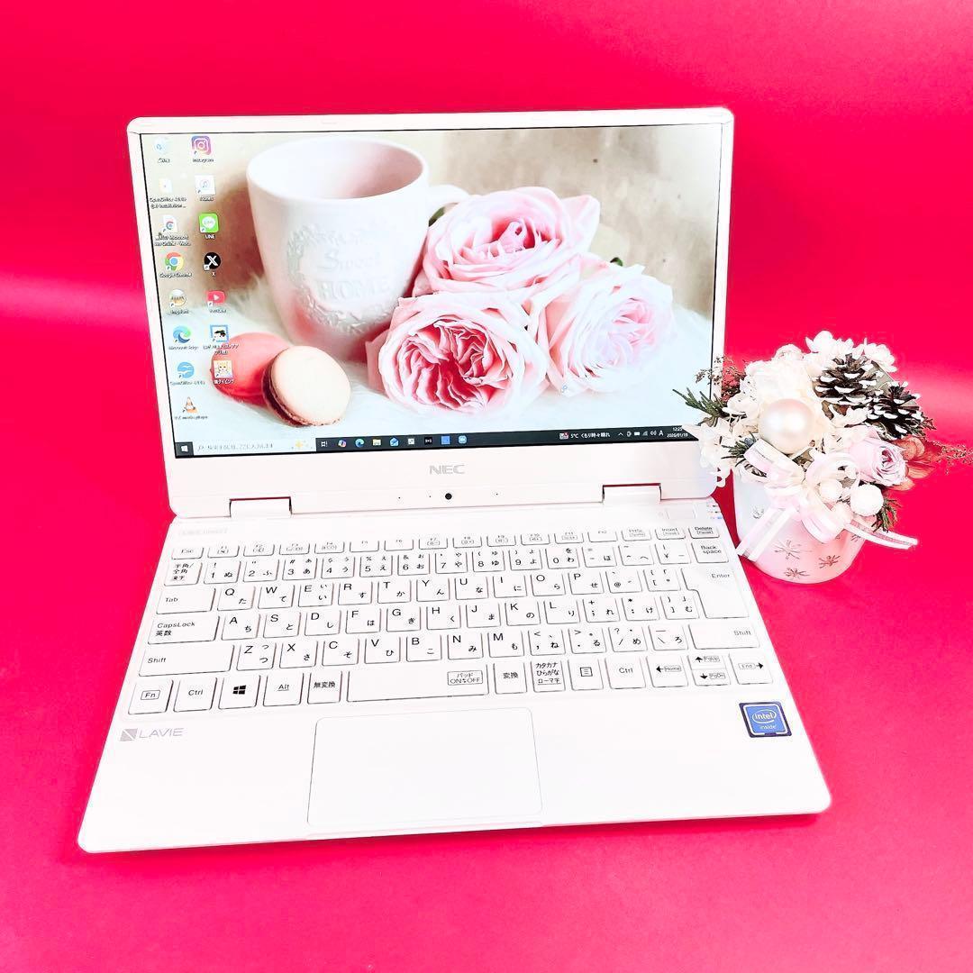 小型軽量✨️バッテリー良好❣️薄型ノートパソコン✨️可愛い白✨️サクサク動くSSDカメラ