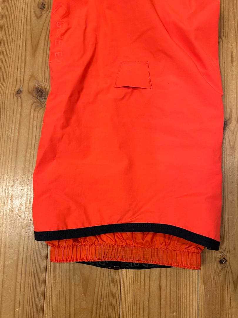 Burton ak サイズXL スノーボードウェア 上下セット