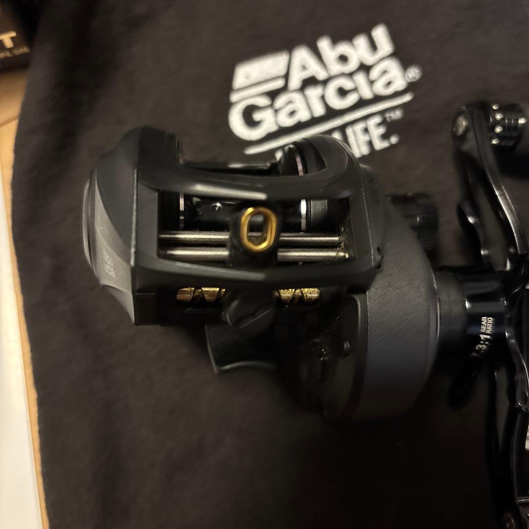 リール Abu Garcla REVOBEAST