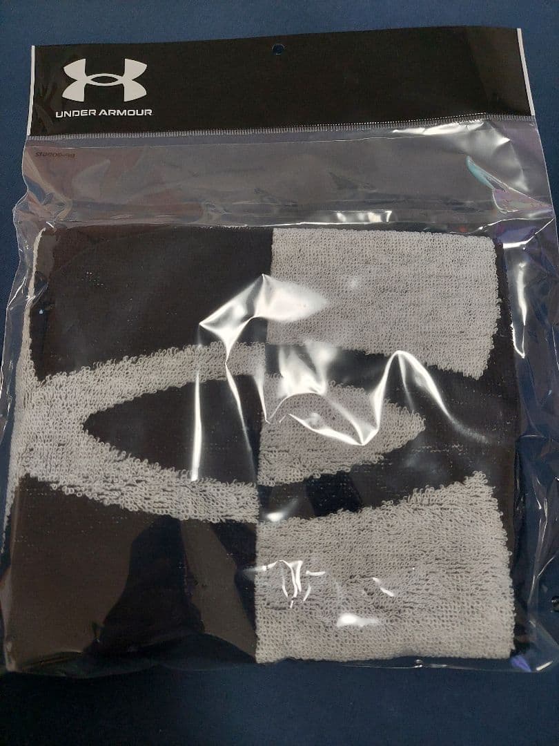 アンダーアーマー　2025