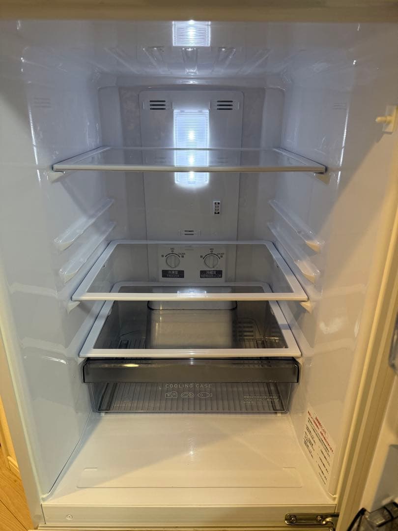 【美品】三菱電機 冷凍 冷蔵庫 MR-P15H-W 2022年製 146L