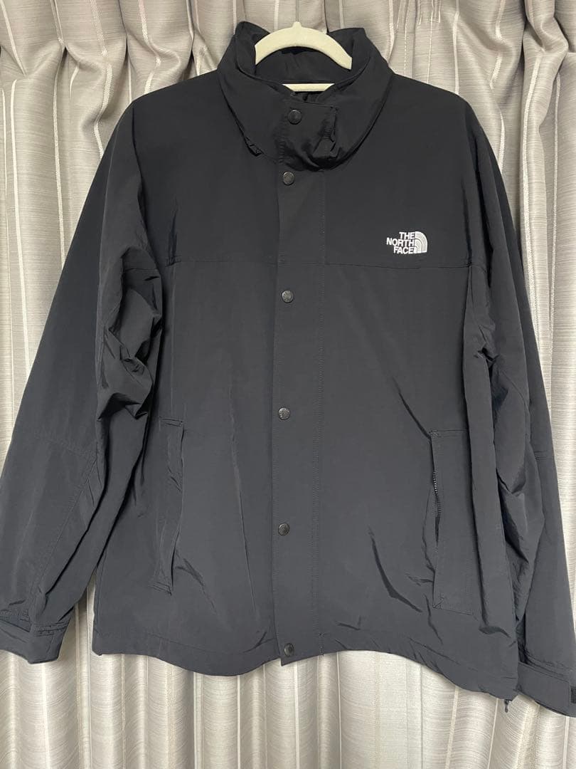 The NORTH FACE 黒 ナイロン　ハイドレナウィンドジャケット