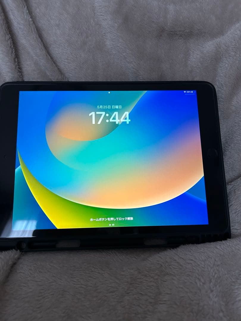 美品　Apple iPad 第９世代 バッテリー100% スペースグレー