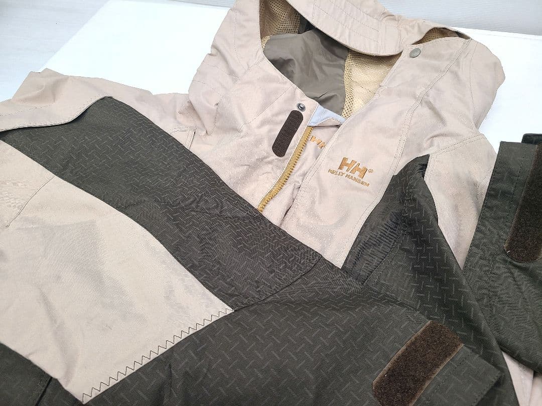 美品ヘリーハンセン スノーボード スキー ウェア上下セット