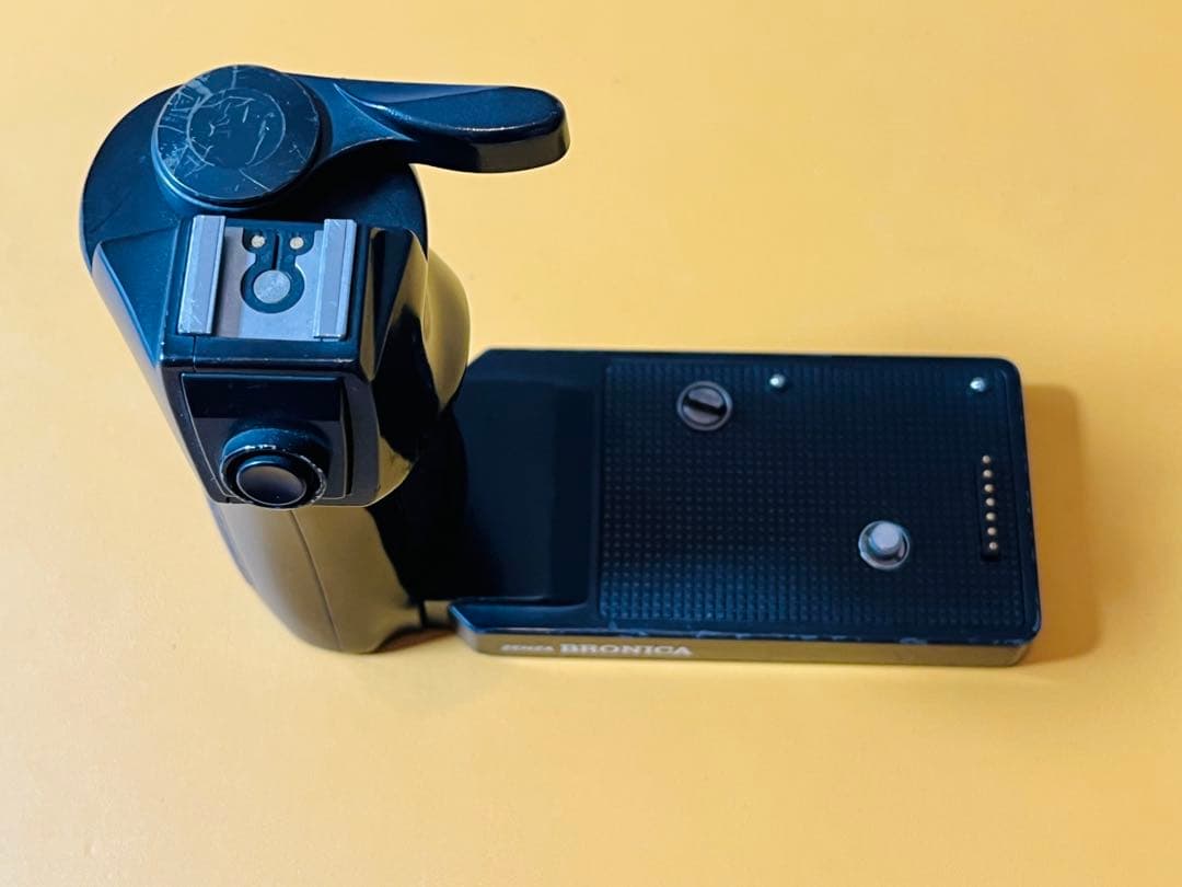 ブロニカ Bronica GS-1 65mmと150mmレンズ、グリップ付き