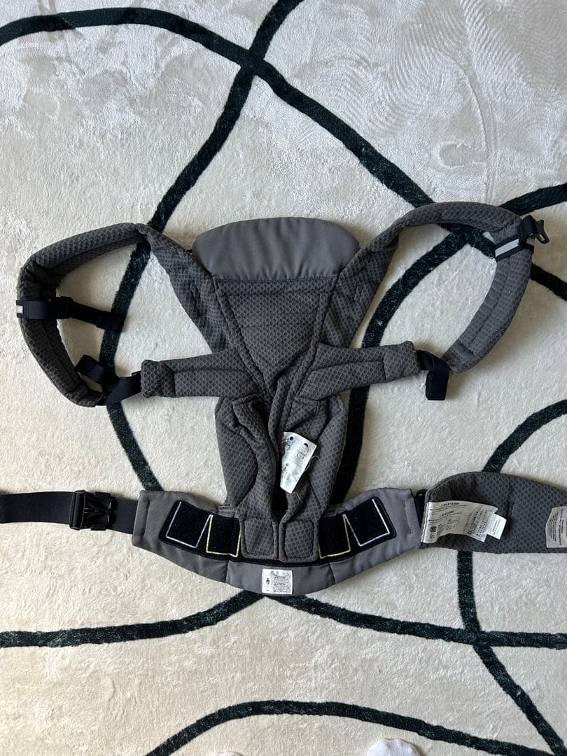 ergobaby OMNI Breeze グレー