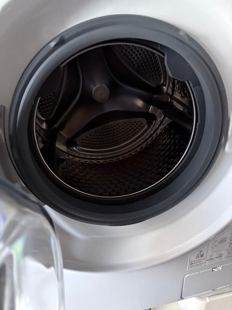 2024年製 IRIS OHYAMA ドラム式洗濯機 CDK842-W 8kg