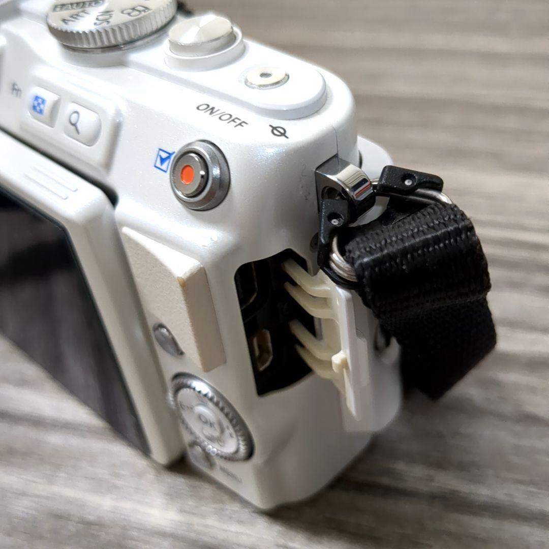【美品】OLYMPUS PEN Lite E-PL6 【ボディ+付属品】 本体