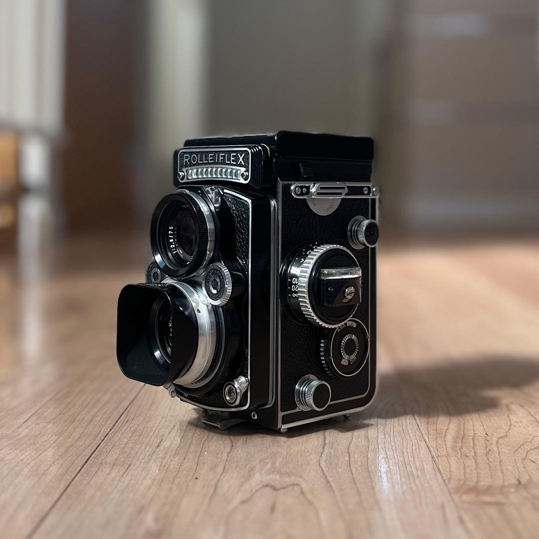 フィルムカメラ Rolleiflex 3.5F Xenotar 75mm Schneider