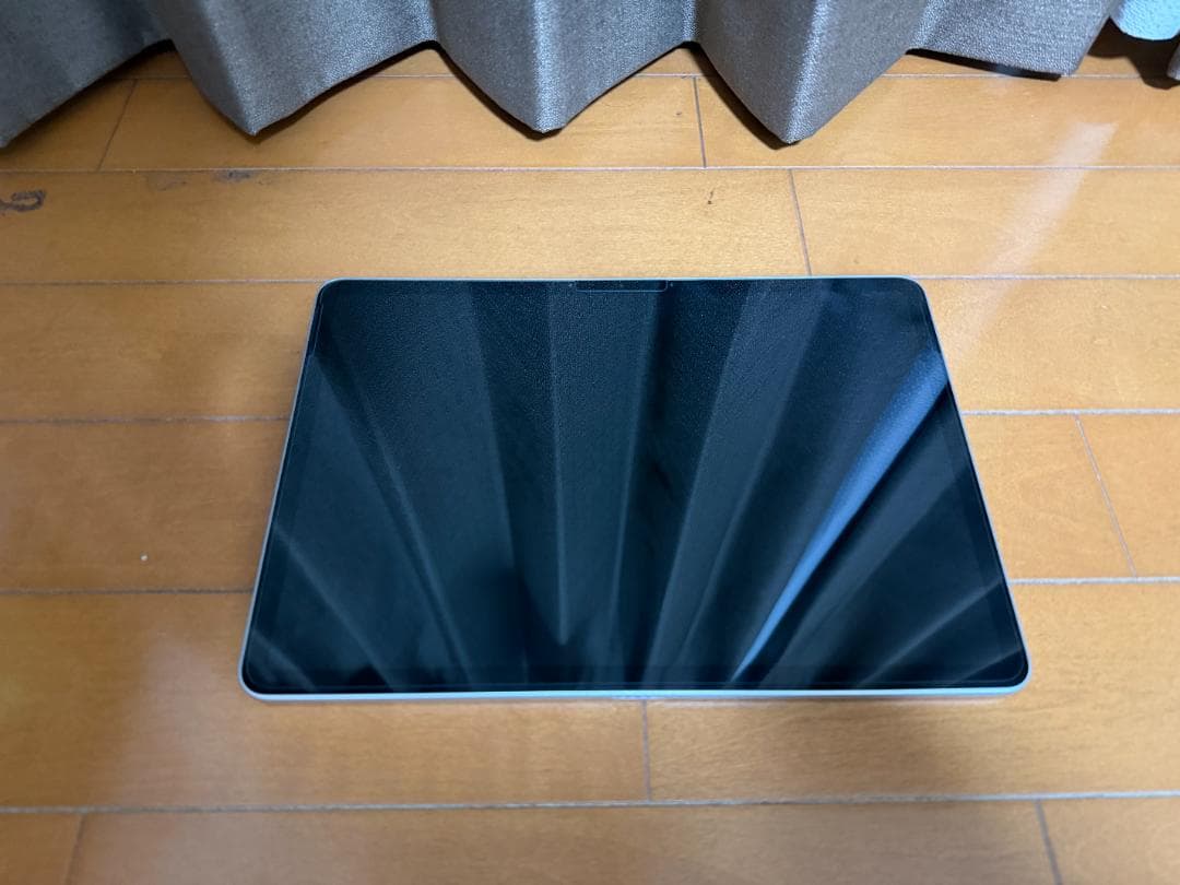 t*4様 Surface Pro 12インチ 16GBメモリ・512GB　プラチ