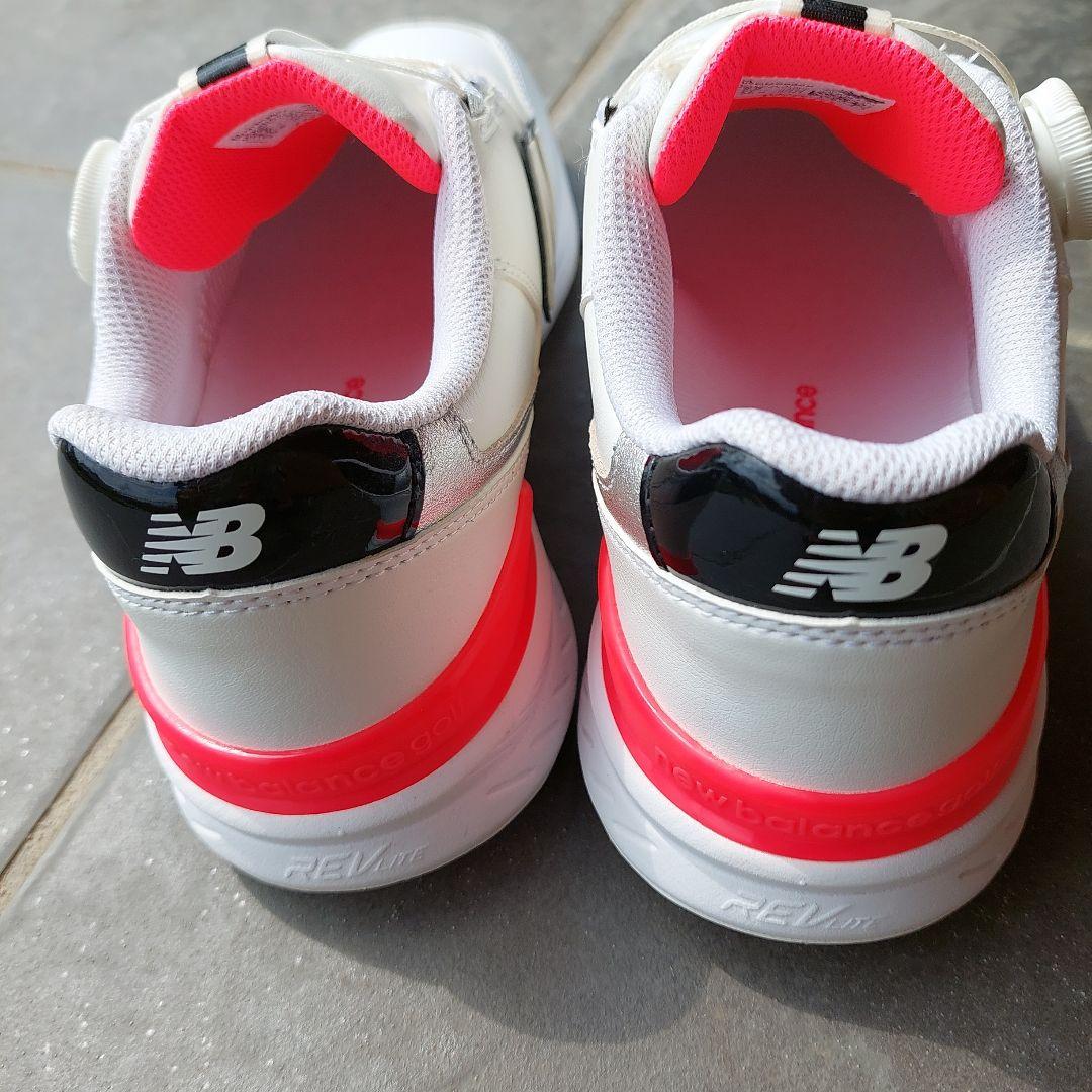 ニューバランス ゴルフシューズ23.5cm new balance　ホワイト