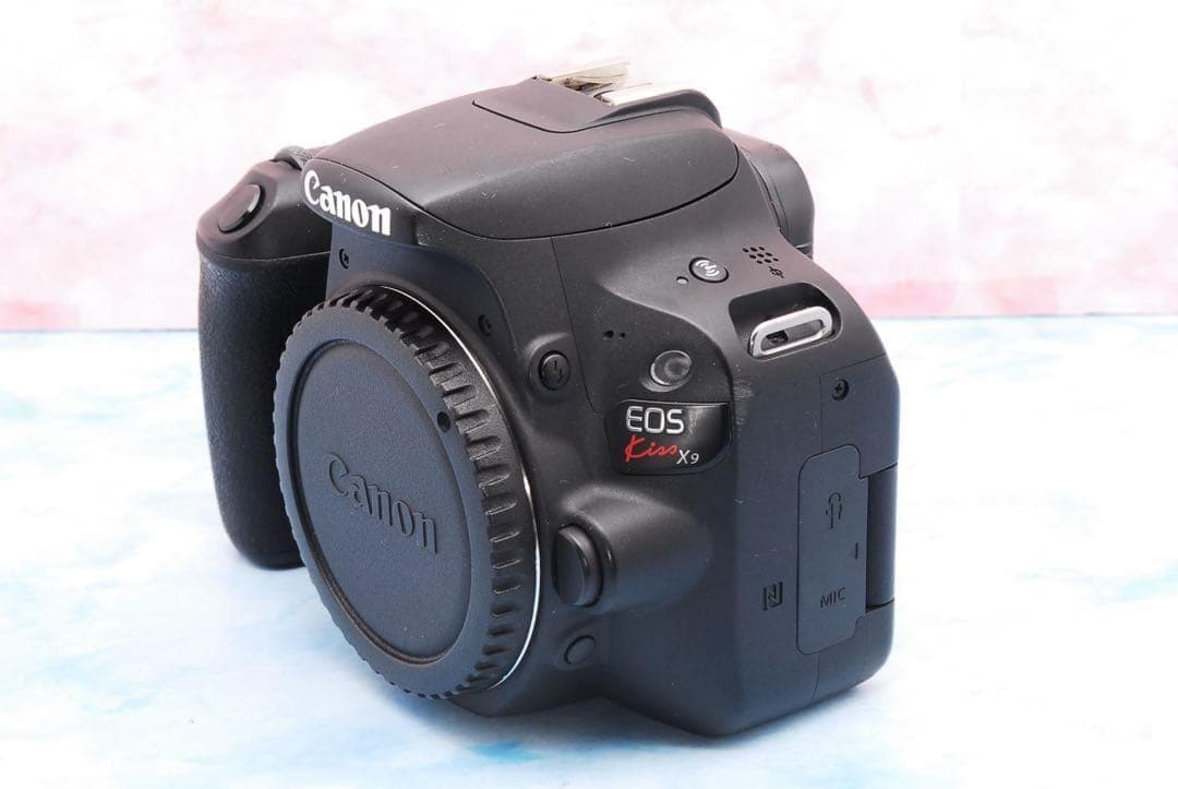 キャノン kiss X9☆一眼レフカメラ☆手ぶれ補正レンズ☆スマホ転送OK