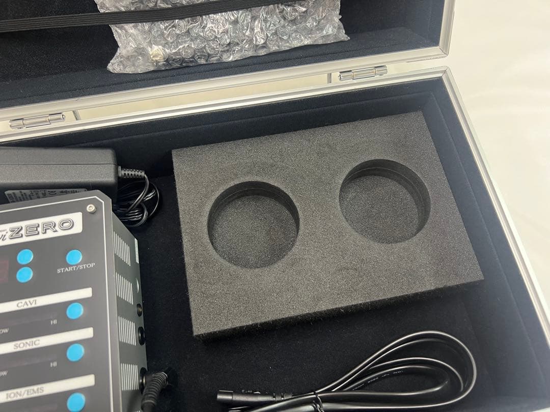 キャビゼロ　業務用痩身機　CAVIZERO