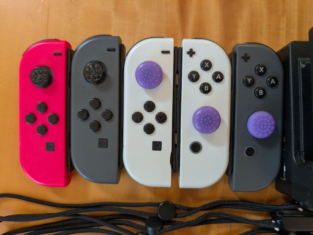 Nintendo Switch 本体 スイッチ　ジョイコン5個　写真のもののみ