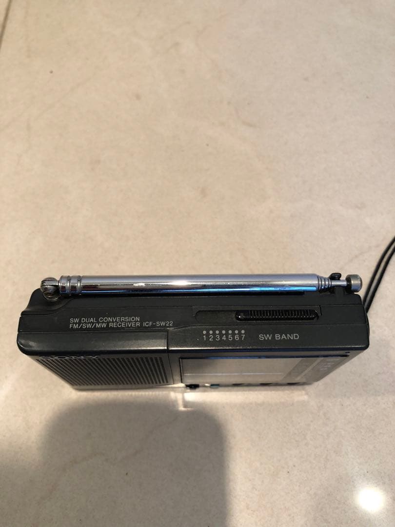 SONY ICF-SW22 ポケット短波ラジオ、ケース、専用アンテナ