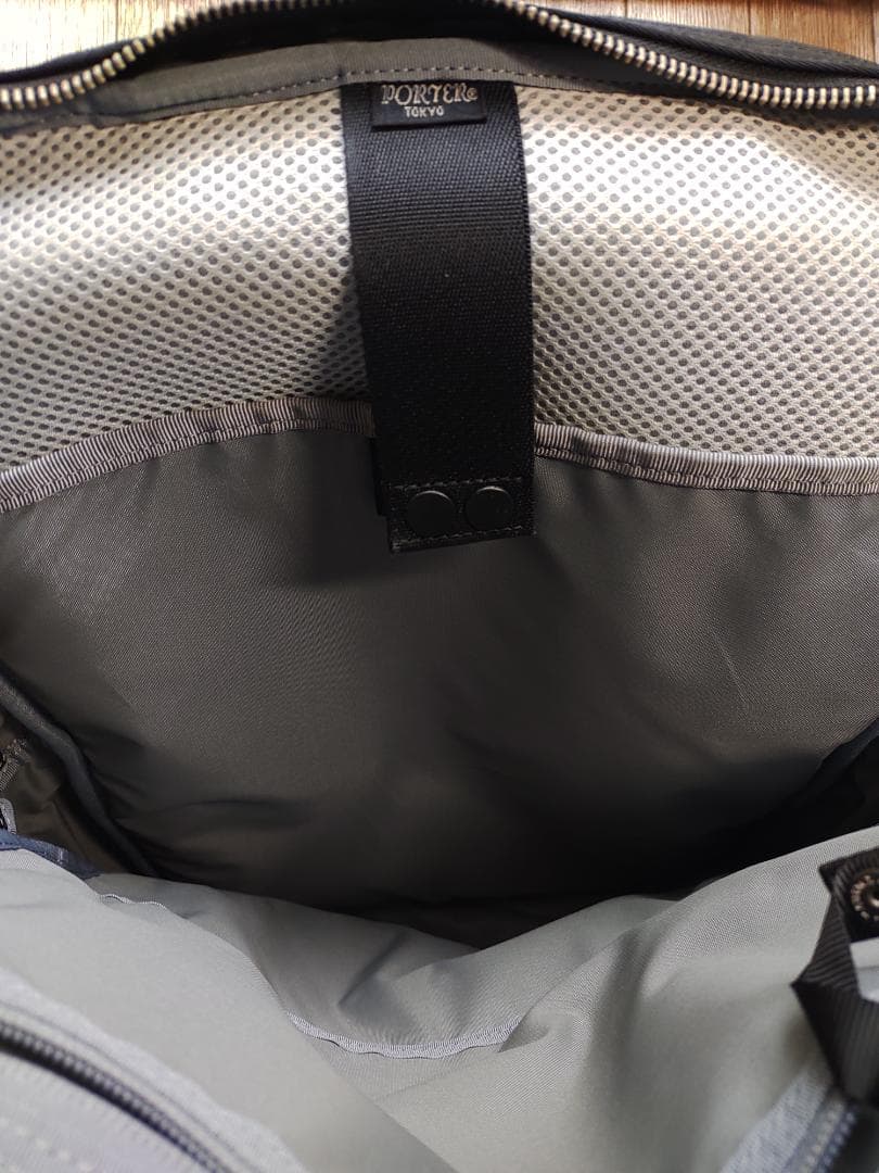 【美品】PORTER LIFTリフト デイパック ビジネスバックパック 黒