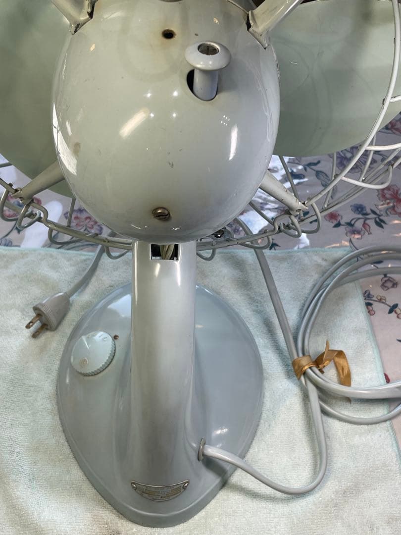 50's レトロ　戦闘機の羽根　エアーインテークイメージ　日立　扇風機　完璧稼働