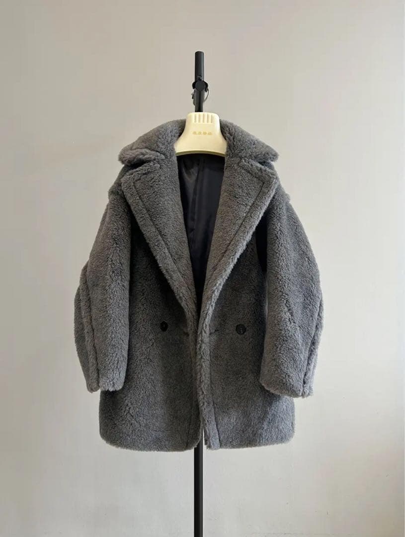 新型最新作❗️新品未使用 ベアショート丈 テディコート グレー