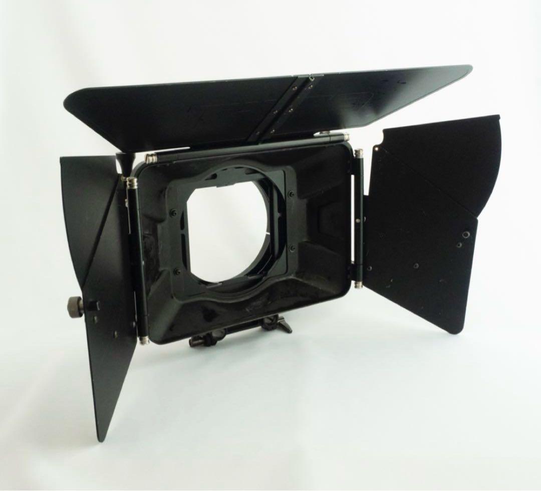 TILTA 4×4 Carbon Fiber マットボックス MB-T03