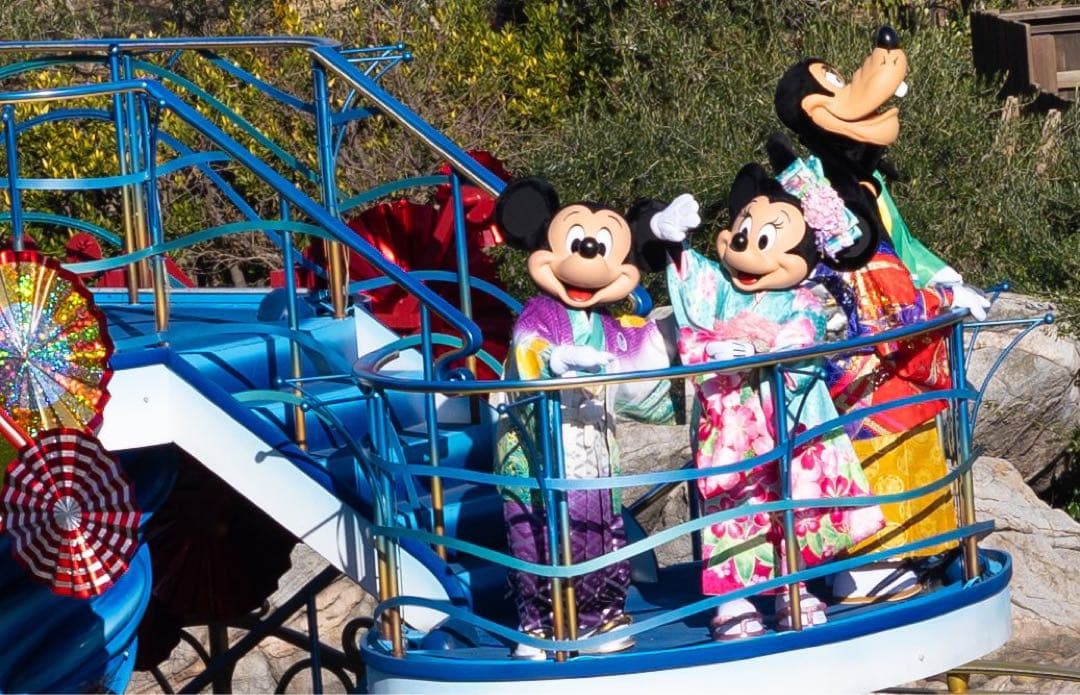 Canon EOSM6markIIレンズ２つセット本日13時までに購入で本日発送